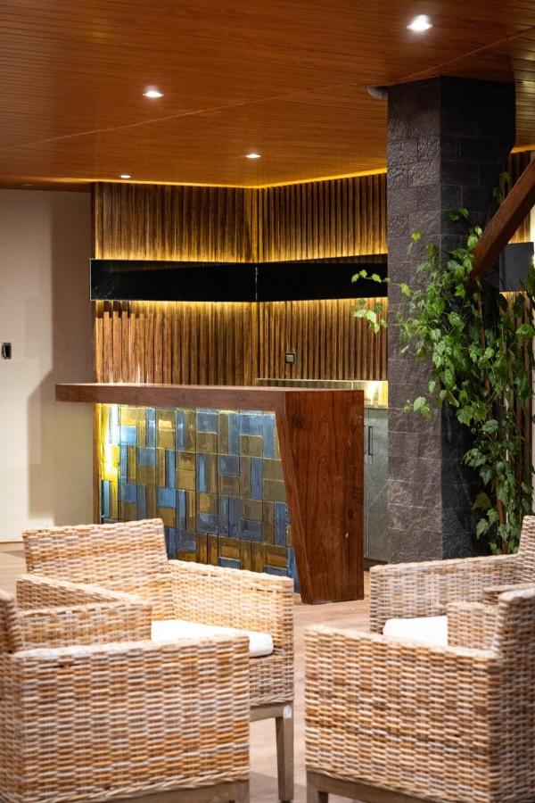 Hotel California Urubamba Exterior photo